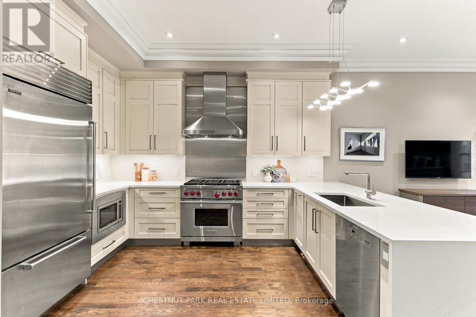 117 GLENGARRY AVENUE - 13