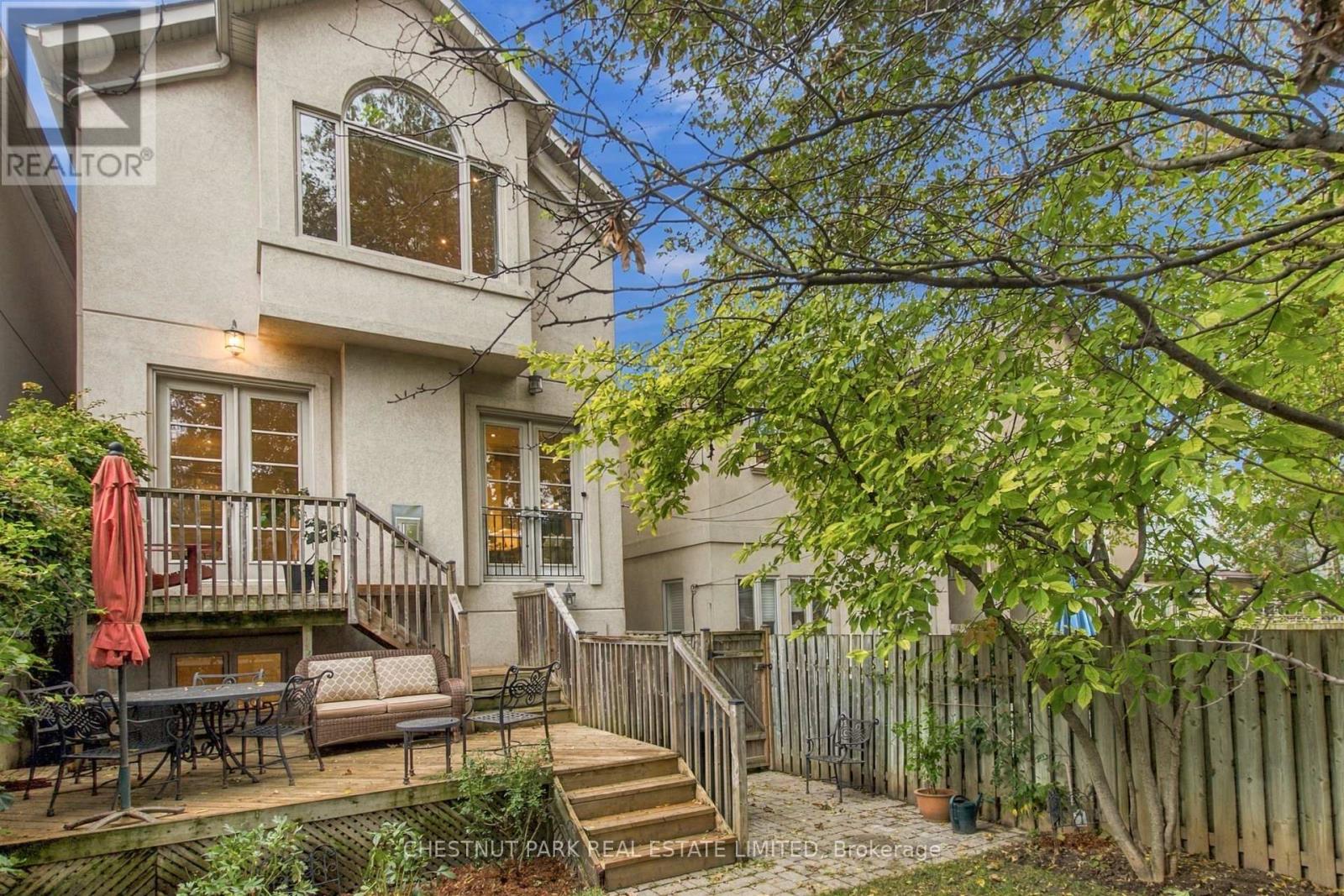 117 GLENGARRY AVENUE - 46