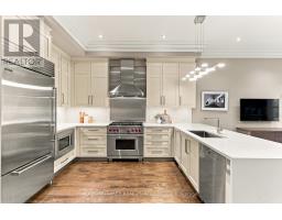 117 Glengarry Avenue, Toronto, ON M5M1E1 Photo 13