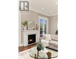 117 Glengarry Avenue, Toronto, ON M5M1E1 Photo 25