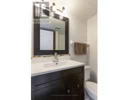 1 - 285 Antibes Drive N, Toronto, ON M2R3X9 Photo 10
