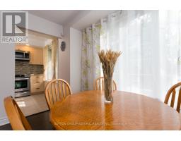 1 - 285 Antibes Drive N, Toronto, ON M2R3X9 Photo 8