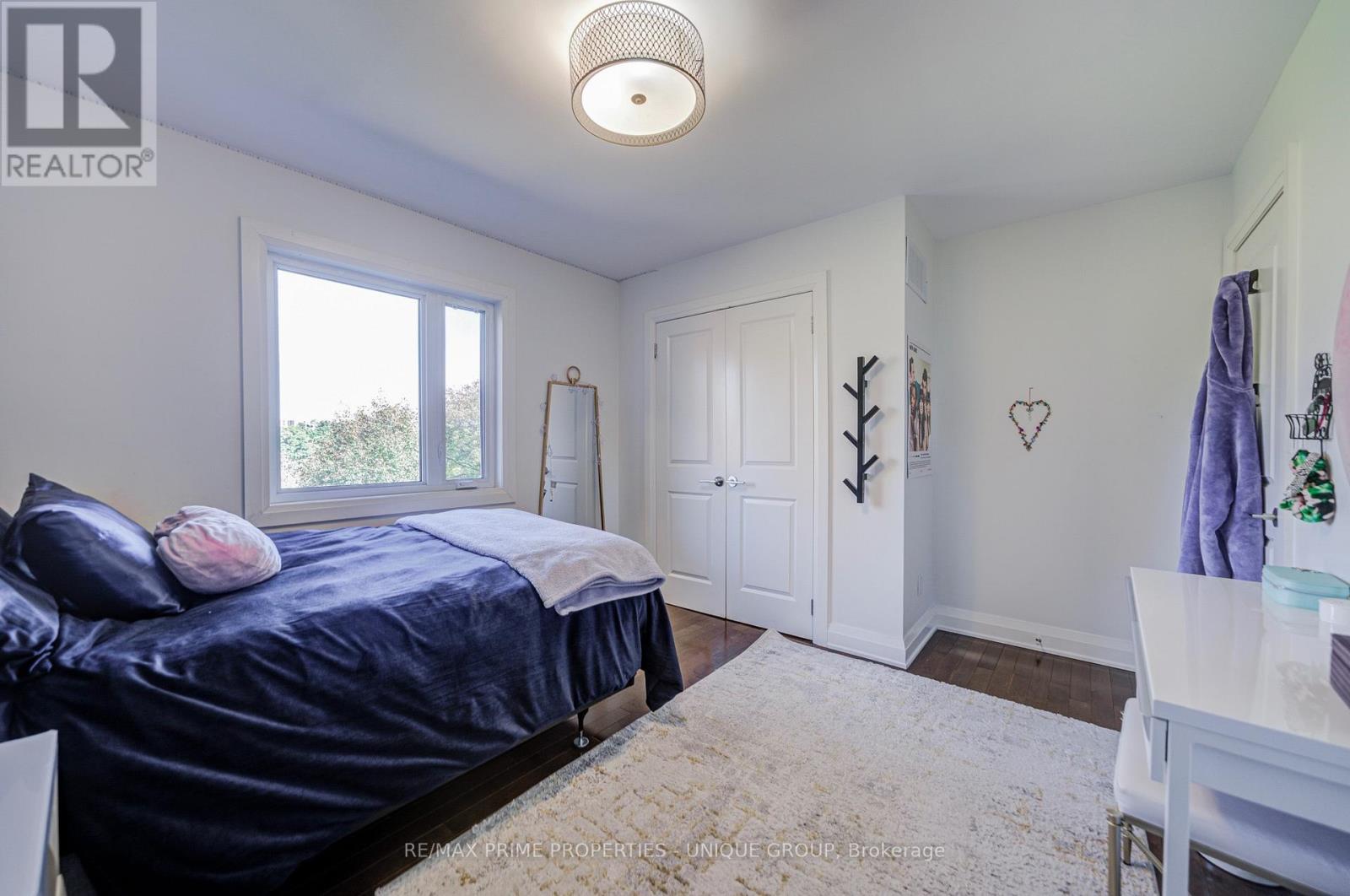 24 Cedarbank Crescent, Toronto, ON photo 23