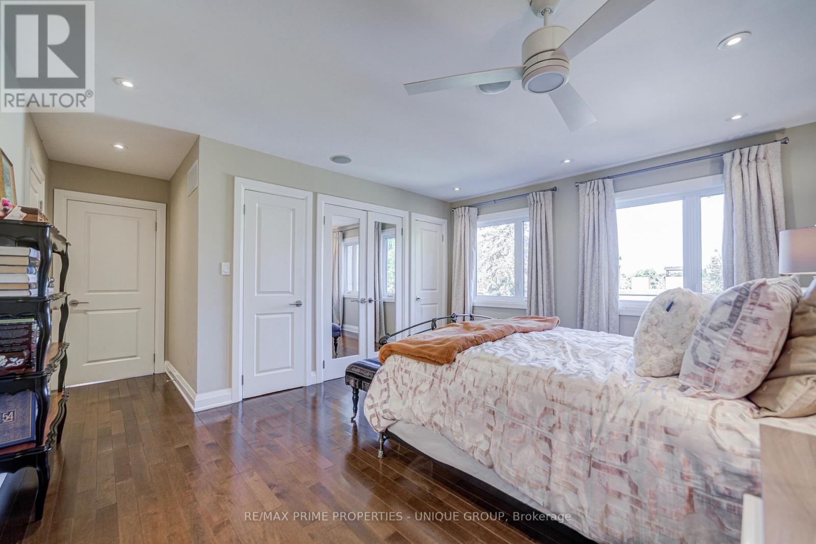 24 Cedarbank Crescent, Toronto, ON photo 31