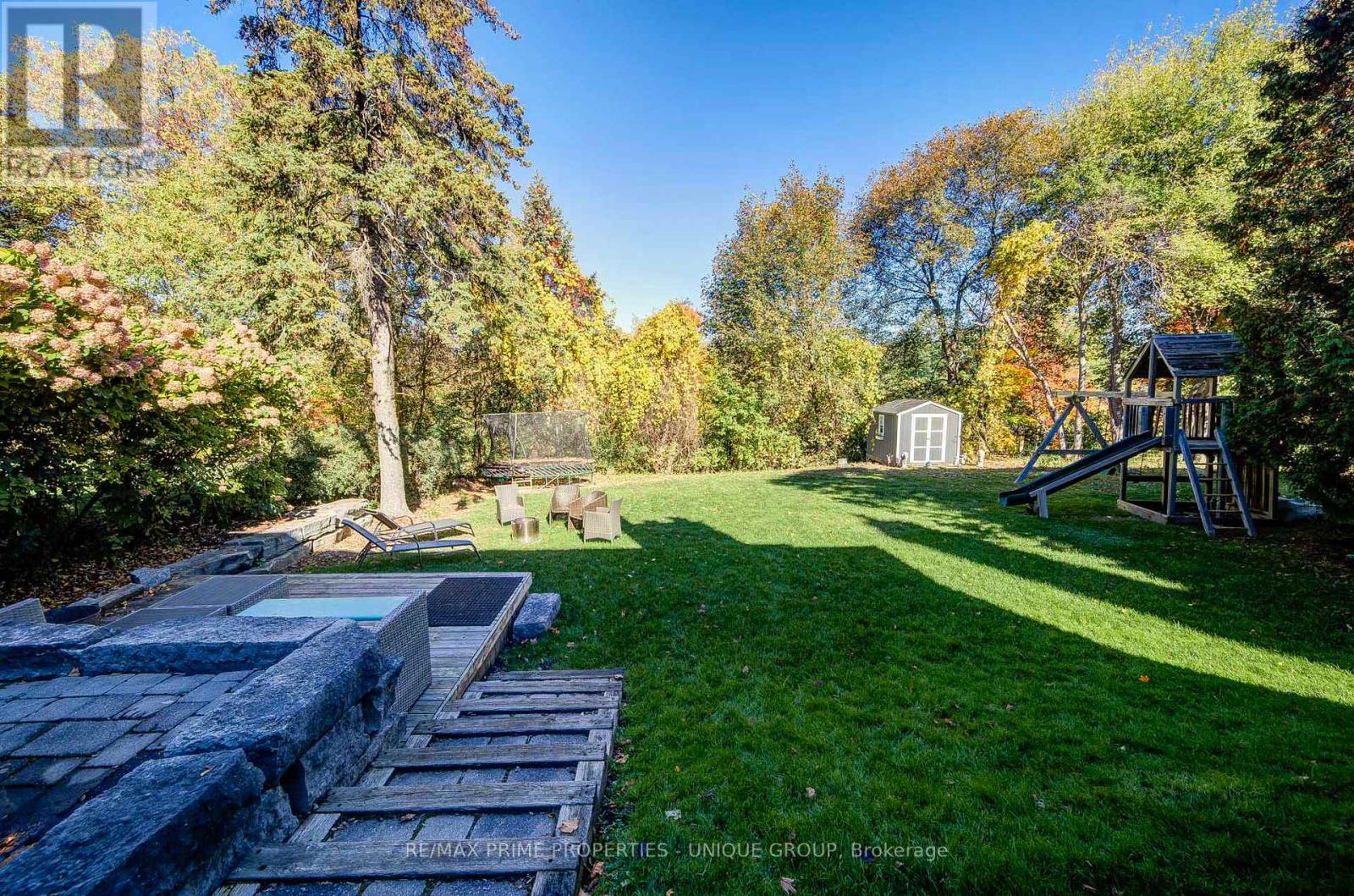 24 Cedarbank Crescent, Toronto, ON photo 45