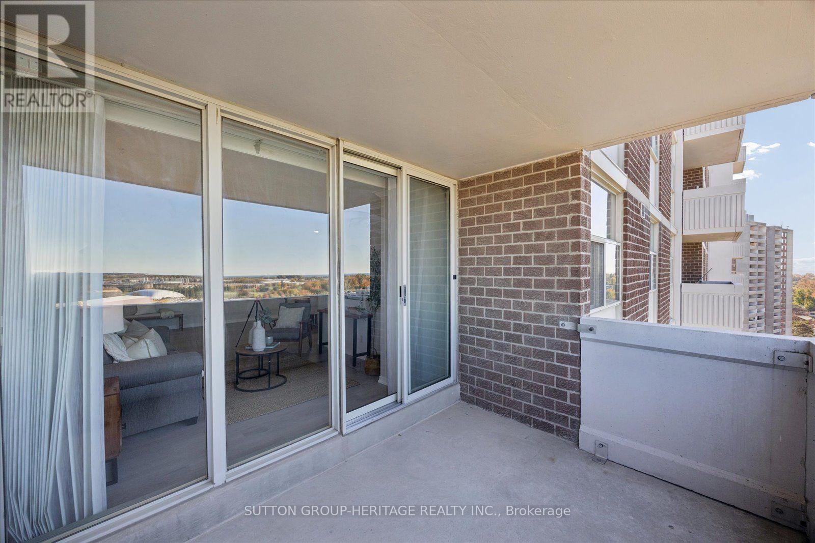 #1406 44 FALBY COURT - 32