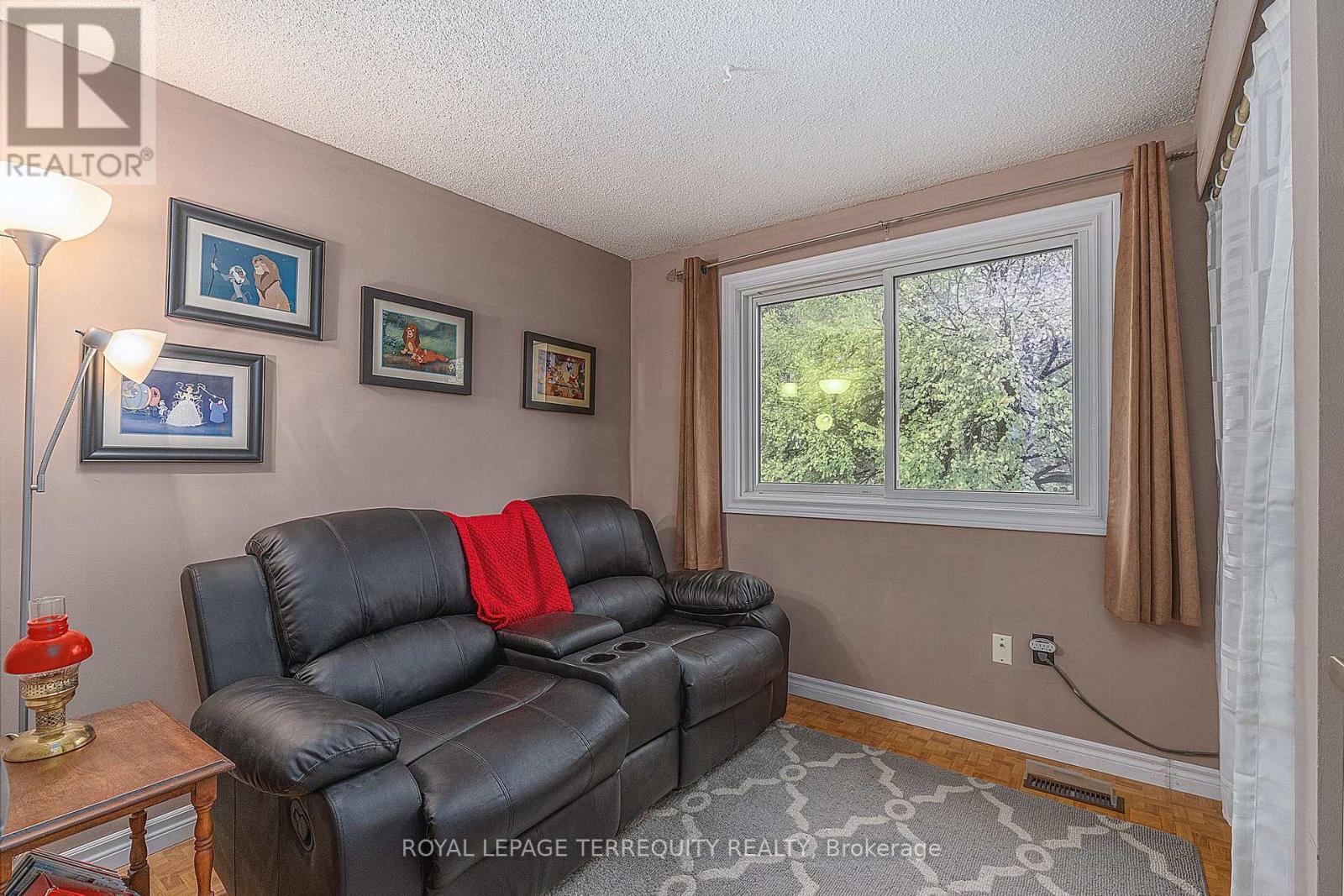 1 Wishbone Crescent, Ajax, ON photo 15