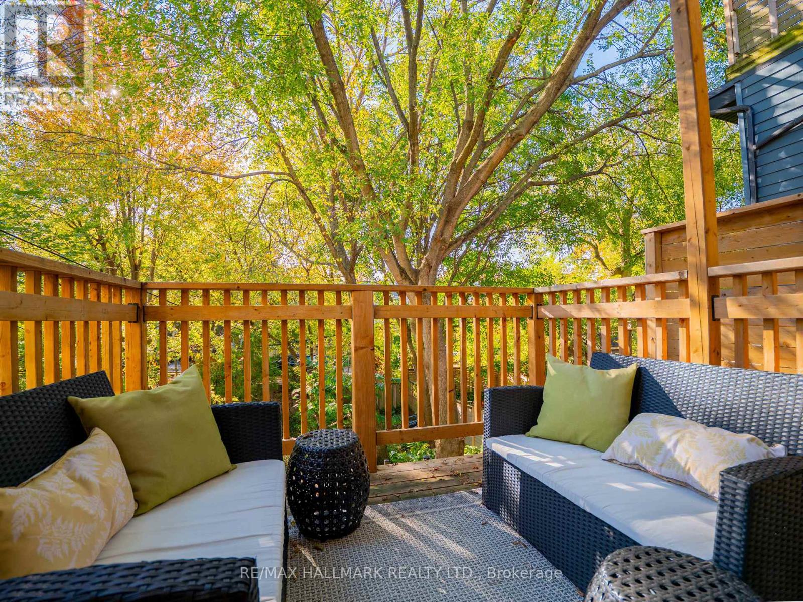 311 Bain Avenue, Toronto, ON photo 9