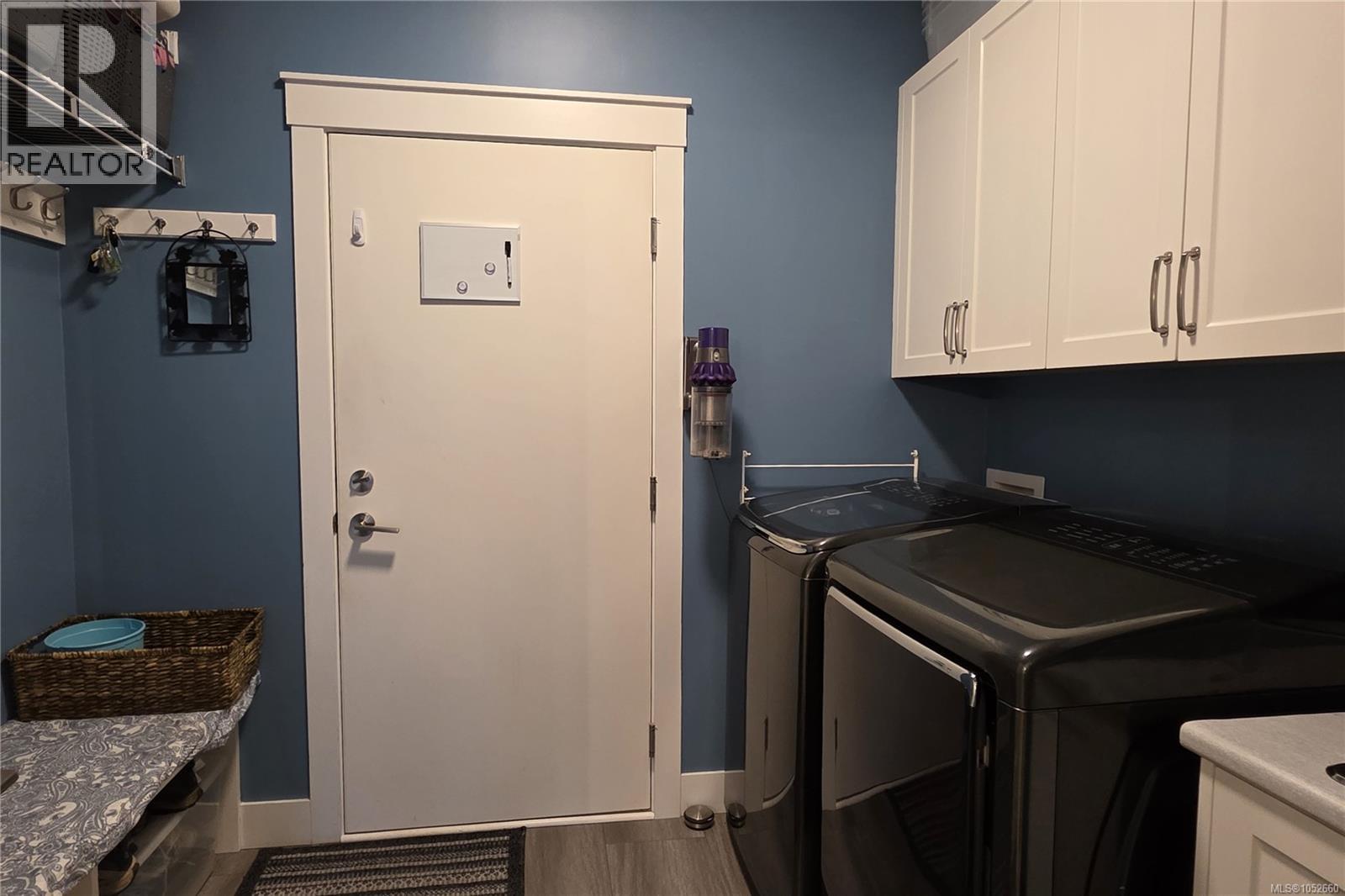4 200 Nikola Rd, Campbell River - Image 1