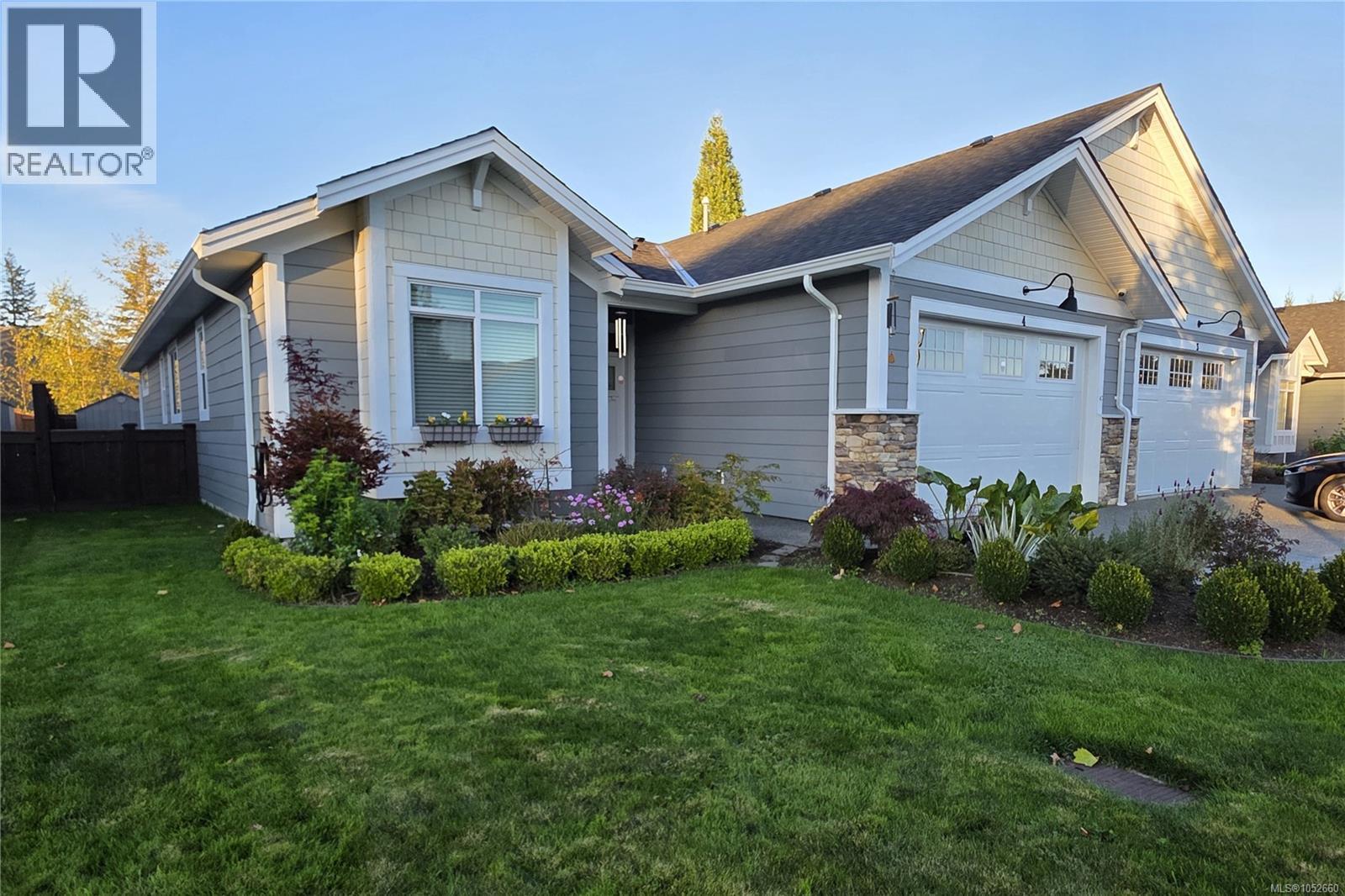 4 200 Nikola Rd, Campbell River - Image 1
