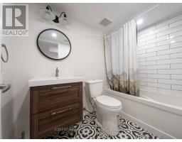 68 Blanchard Crescent, Essa, ON L3W0M9 Photo 21