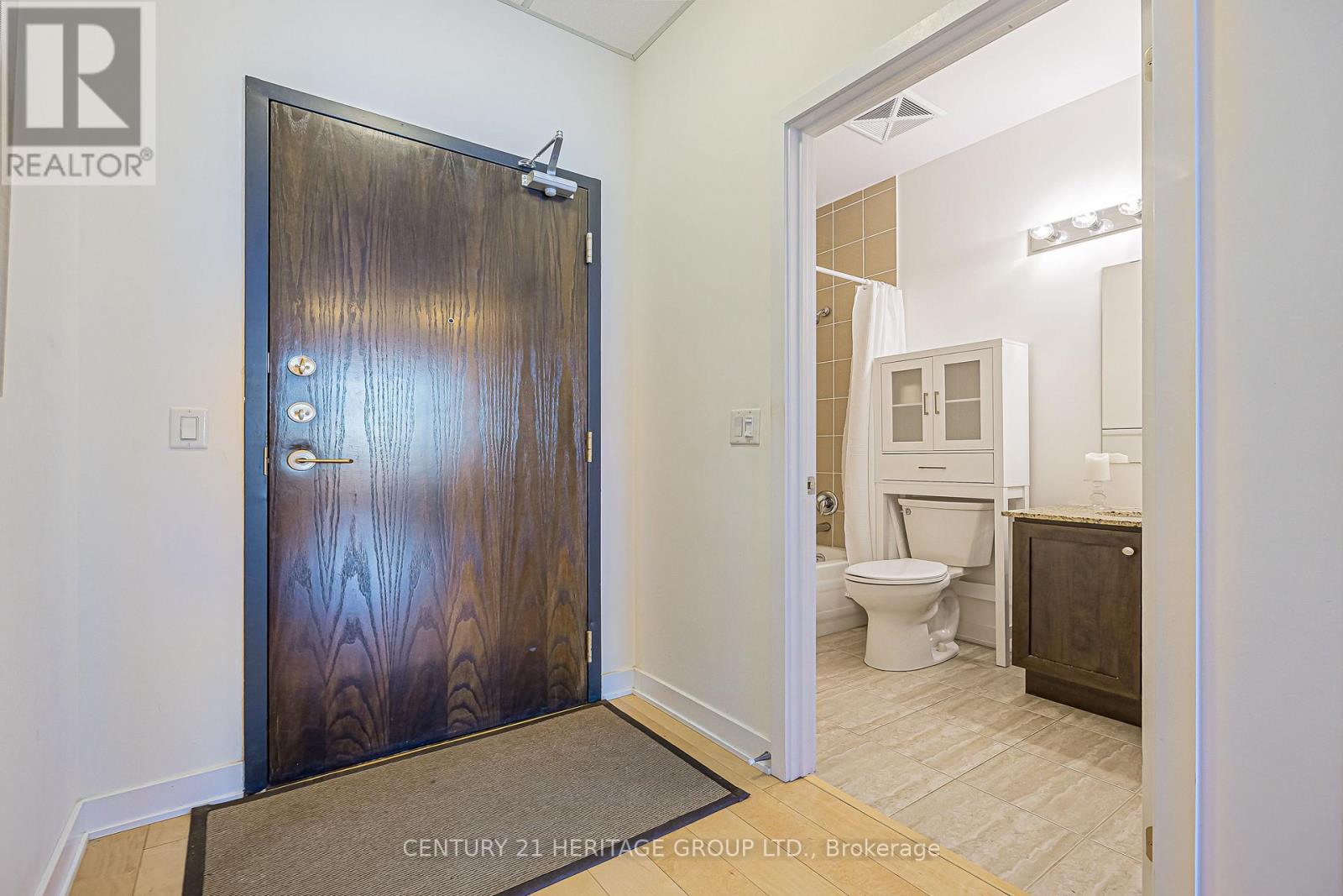 507- 10376 Yonge Street, Richmond Hill, ON photo 6