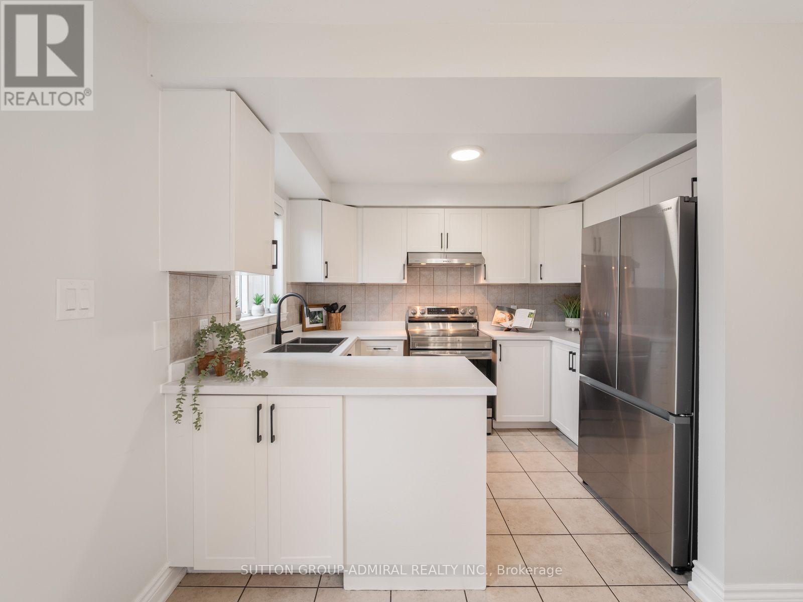 5 Melia Lane, Vaughan, ON photo 11