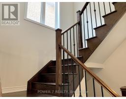 3 Falconridge Terrace, East Gwillimbury, ON L9N0R2 Photo 10