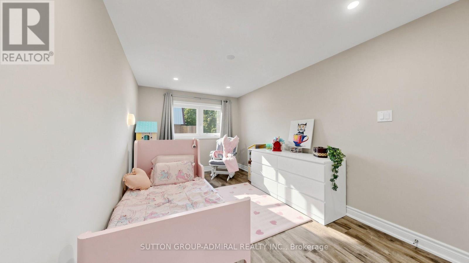 #59 11 PLAISANCE ROAD - 20
