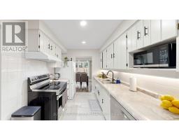 59 - 11 Plaisance Road, Richmond Hill, ON L4C5H1 Photo 10