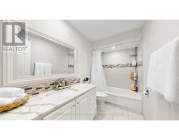 59 - 11 Plaisance Road, Richmond Hill, ON L4C5H1 Photo 27