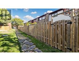 59 - 11 Plaisance Road, Richmond Hill, ON L4C5H1 Photo 38