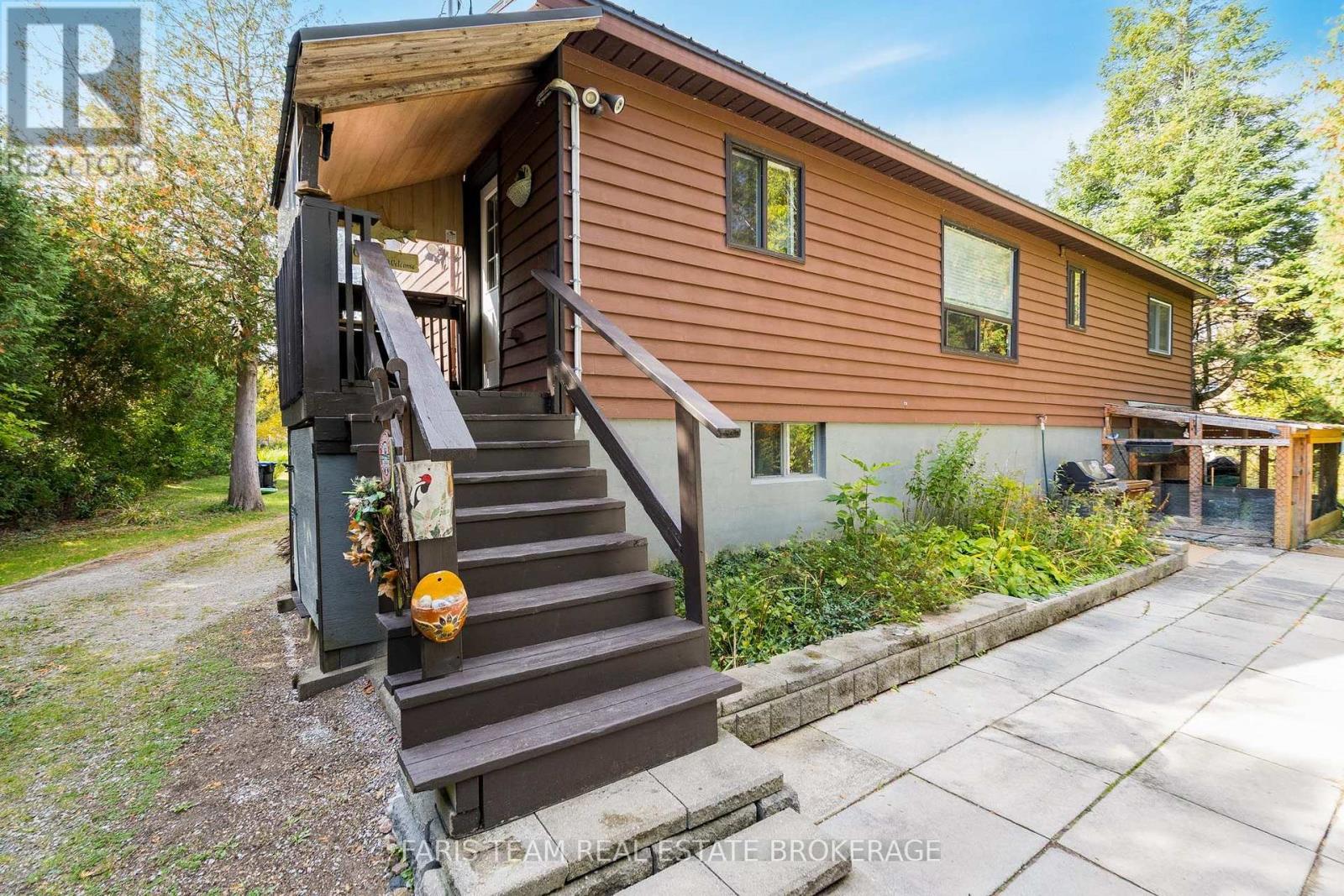 7 COUCHICHING CRESCENT - 20