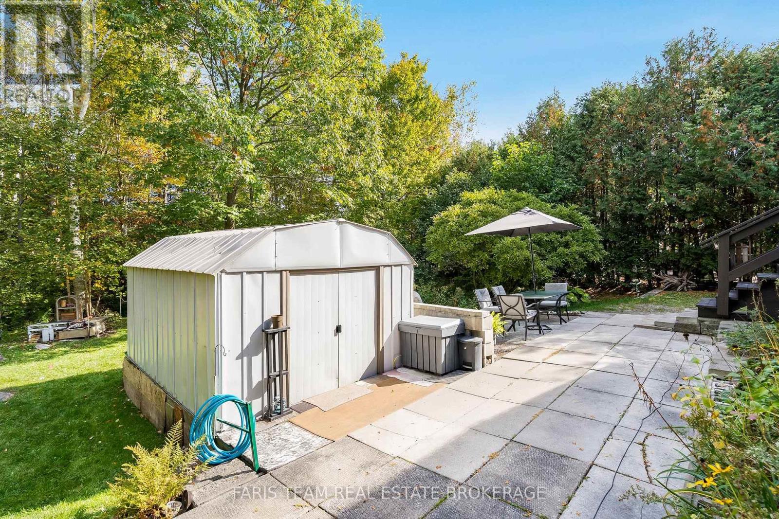 7 COUCHICHING CRESCENT - 21