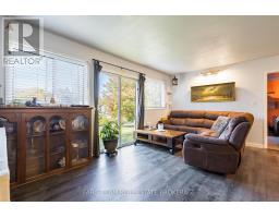7 Couchiching Crescent, Tiny, ON L9M0C6 Photo 10