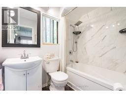 7 Couchiching Crescent, Tiny, ON L9M0C6 Photo 15
