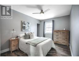 Upper - 6 Thirty First Street, Toronto, ON M8W3E8 Photo 7