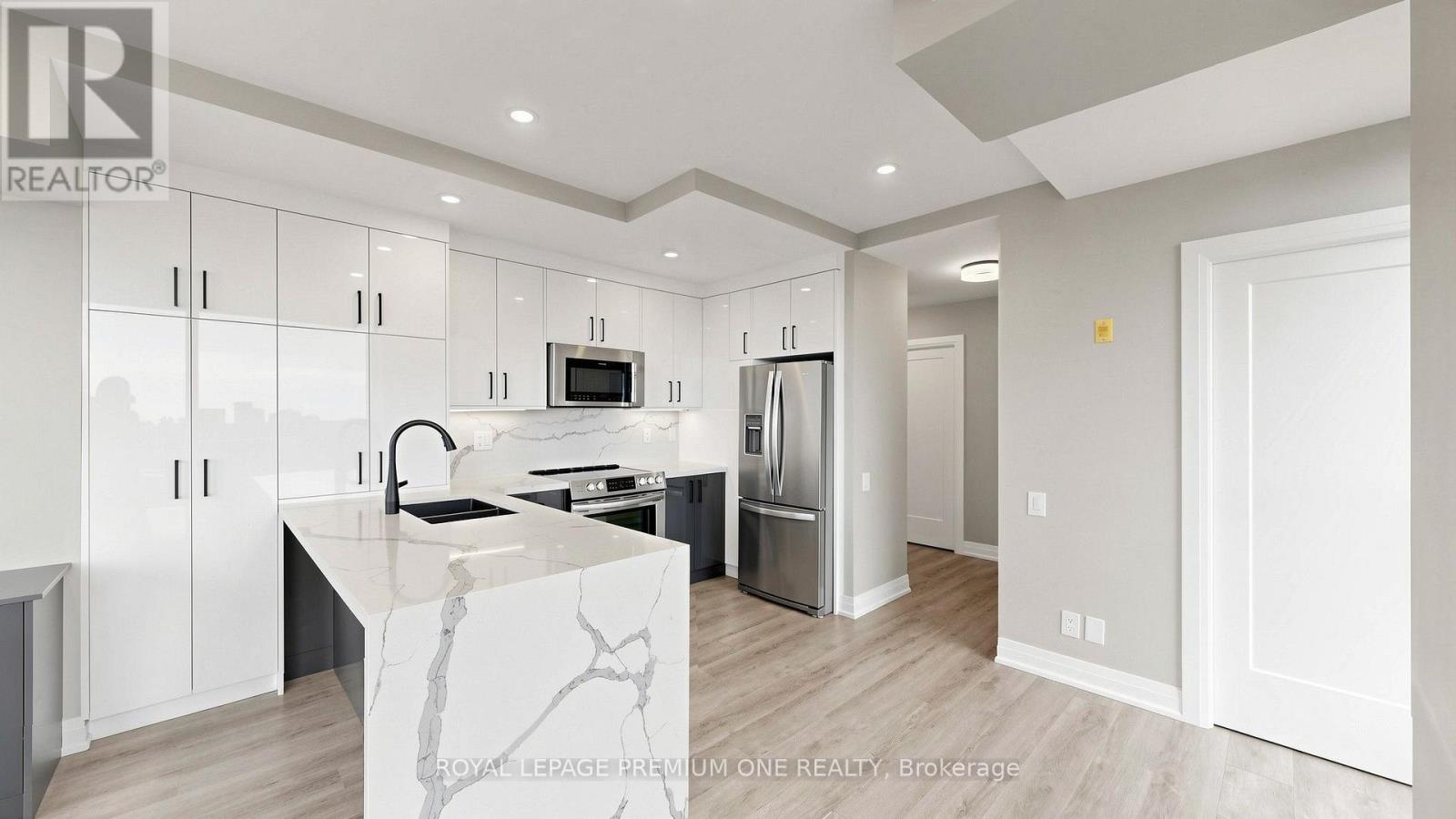 824- 1600 Keele Street, Toronto, ON photo 8