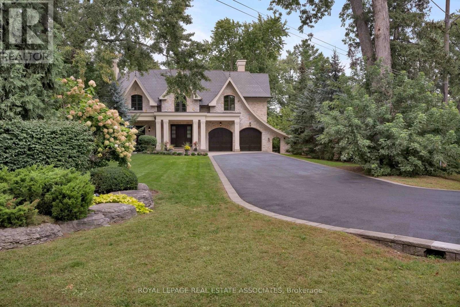 1469 Crescent Road, Mississauga, ON photo 2