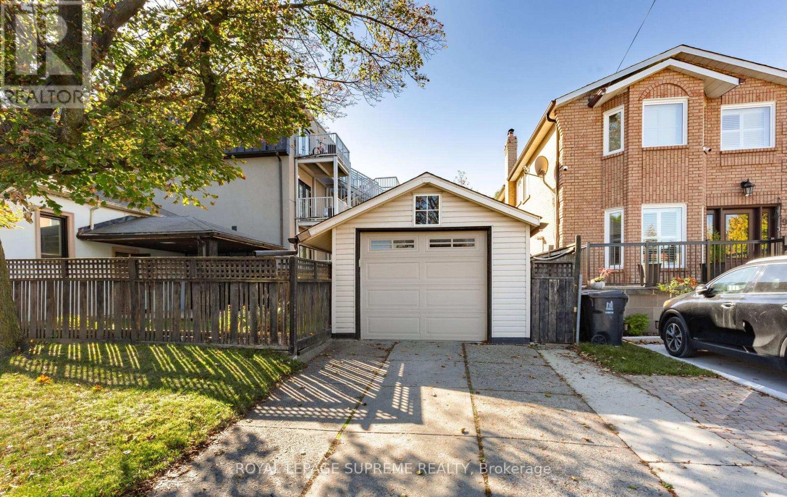 54 East Drive, Toronto, ON photo 46