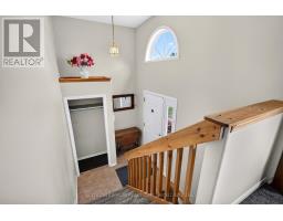 354 Oak Street, Gananoque, ON K7G2R6 Photo 10
