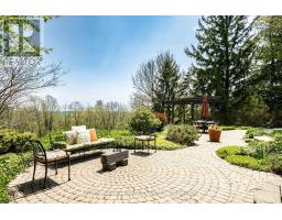 176 Weirs Lane, Hamilton, ON L9H5E1 Photo 42