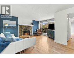 Bedroom - 126, 33 Glamis Green Sw, Calgary, AB T3E6T9 Photo 7