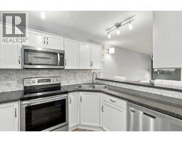 126, 33 Glamis Green Sw, Calgary, AB T3E6T9 Photo 17
