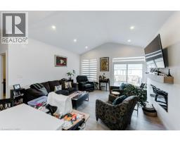 102 Livingston Drive, Tillsonburg, ON N4G0J3 Photo 13