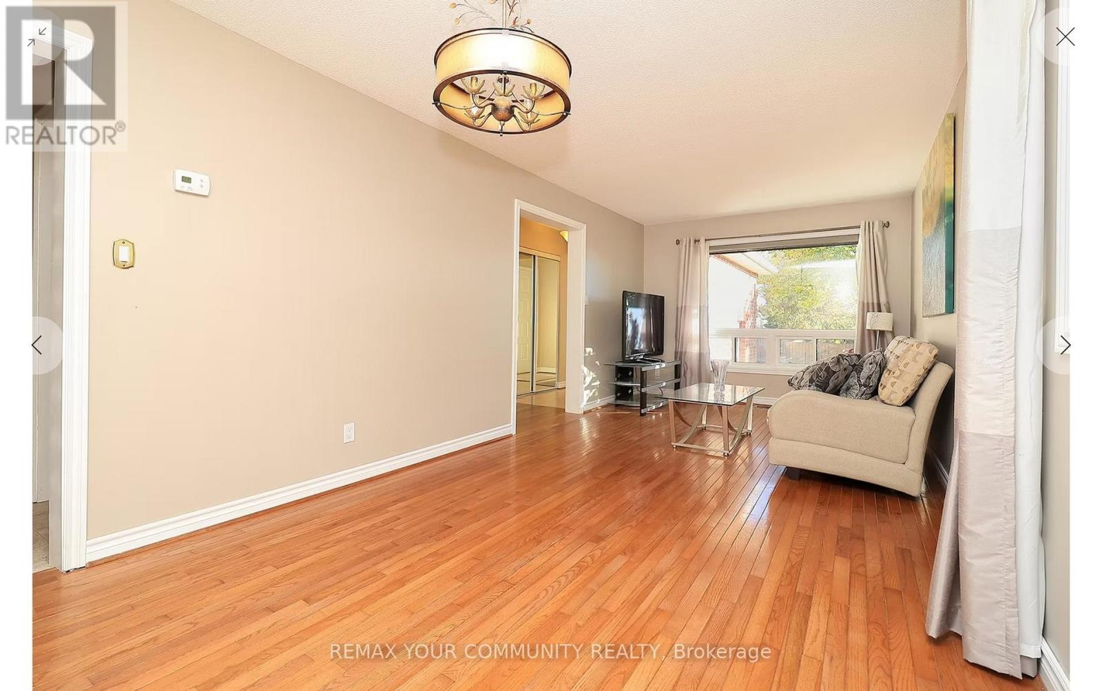 161 BILLINGS CRESCENT - 14