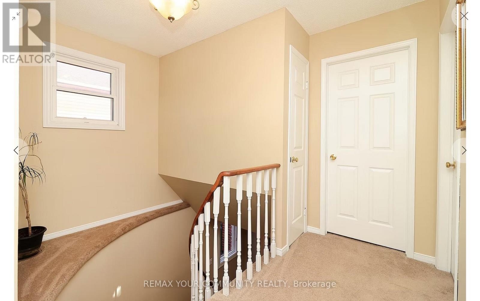 161 BILLINGS CRESCENT - 21