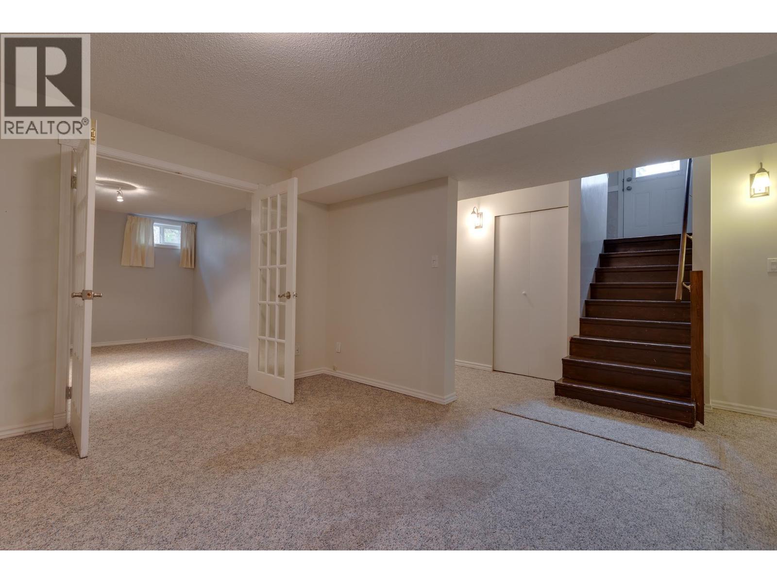 5220 YORK PLACE - 19