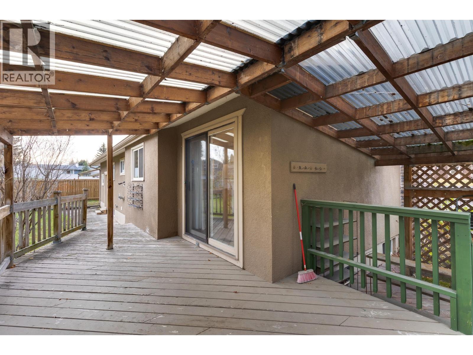 5220 YORK PLACE - 33