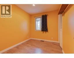 Photo 12 of 39, 5220 YORK PLACE · Prince George, BC