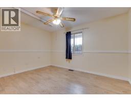 Photo 13 of 39, 5220 YORK PLACE · Prince George, BC
