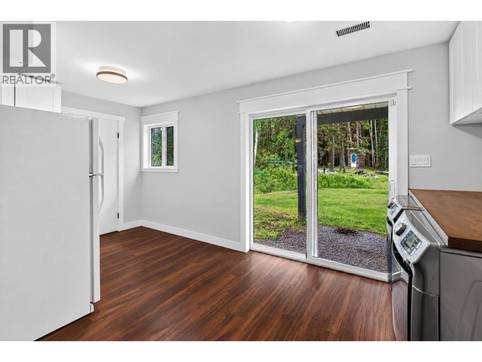 9365 OLAF ROAD - 22