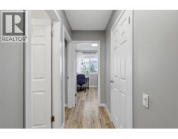 Foyer - 1780 Springview Place Unit# 309, Kamloops, BC V2E1C8 Photo 10