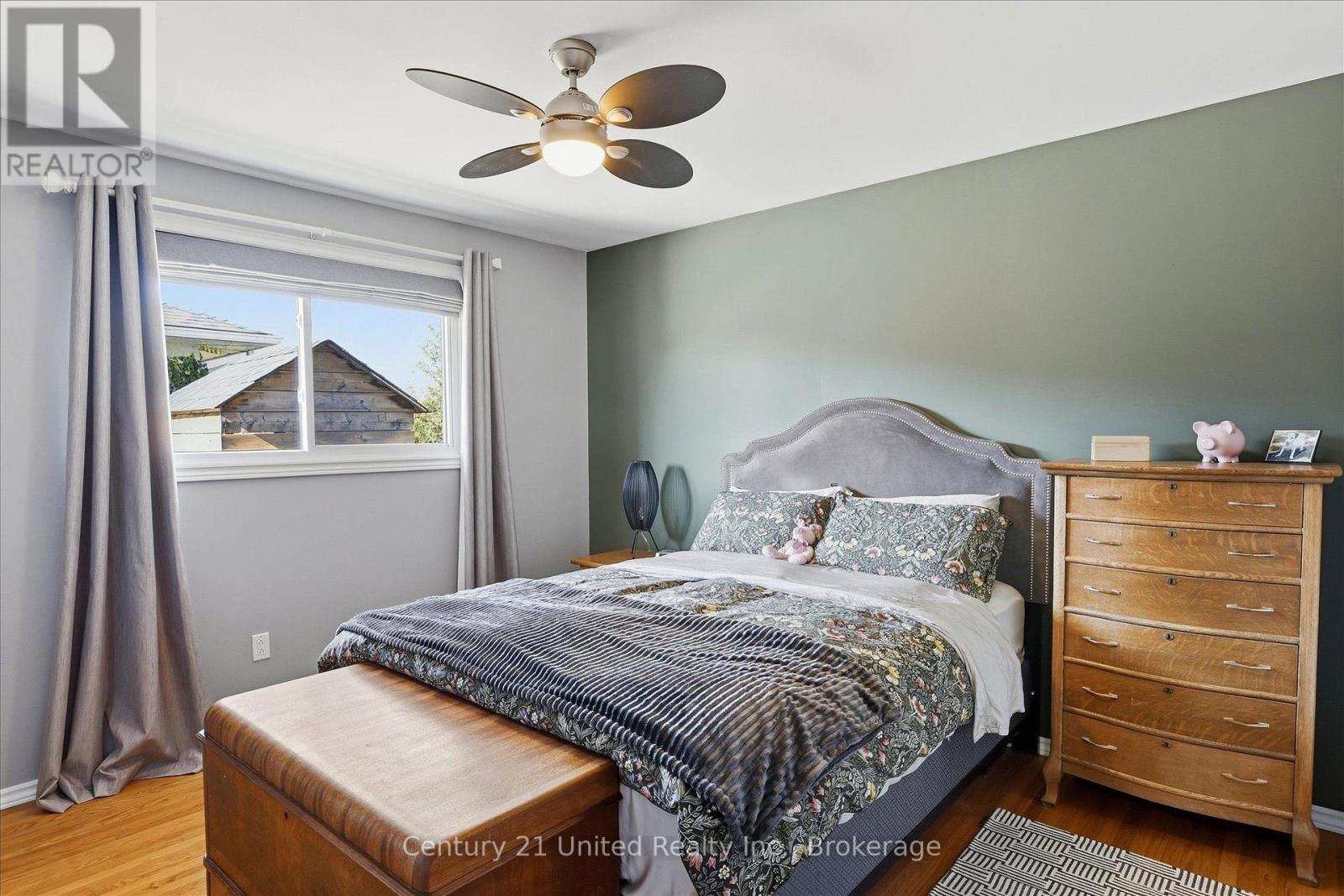 898 Sydenham Road, Peterborough, ON photo 24