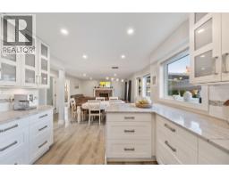 1042 Wintergreen Drive, Kelowna, BC V1Y9A3 Photo 15