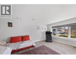 1042 Wintergreen Drive, Kelowna, BC V1Y9A3 Photo 24