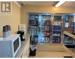 32 Portugal Cove Road, St  John S, NL A1B2L9 Photo 6