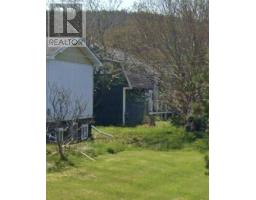 62 Pond Road thumbnail 11