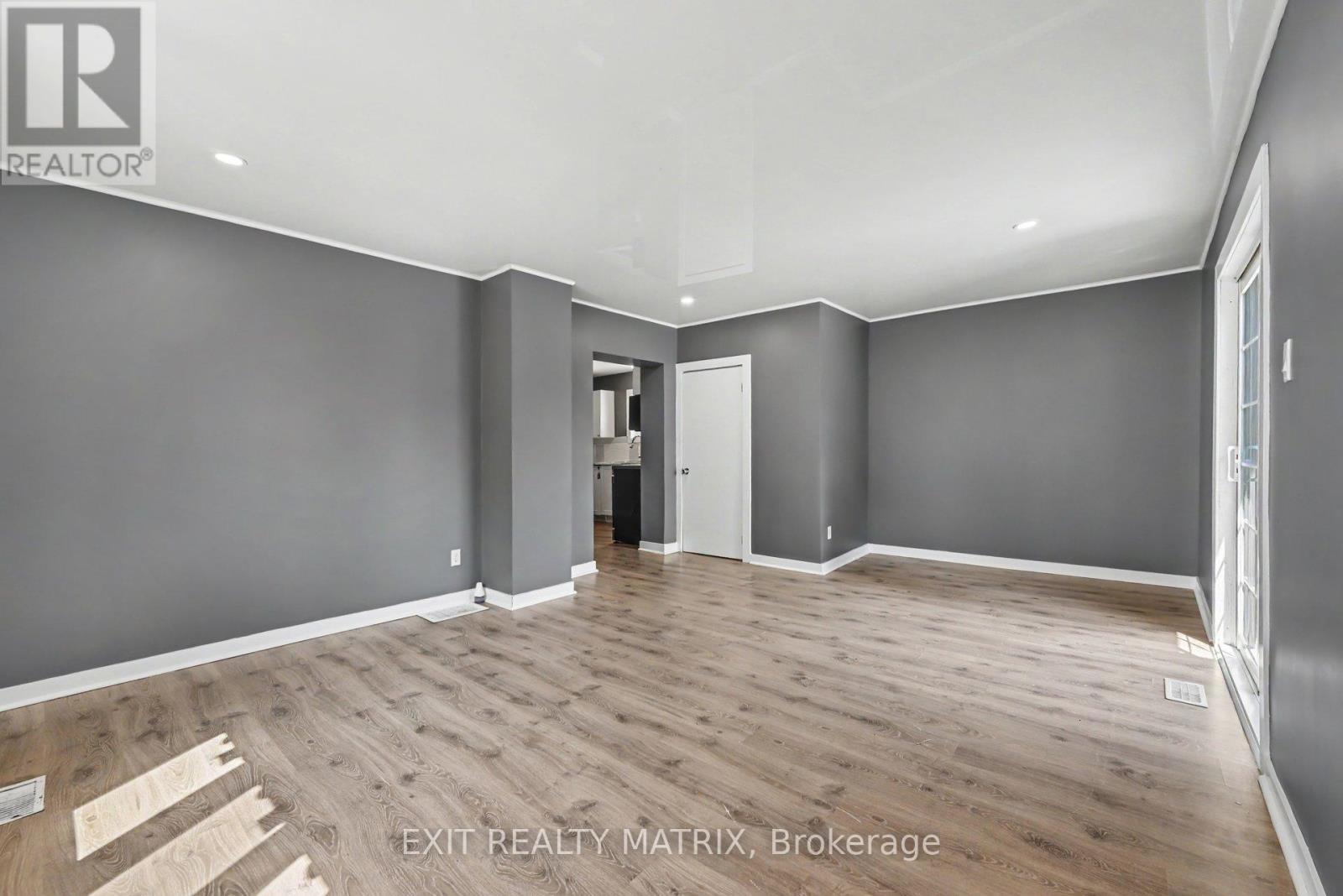 4 Bed, 2 Bath House for Sale in Russell – 1026 NOTRE DAME ROAD, Russell – MLS# X14097230 - Image 21