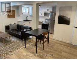 B - 2443 Sudbury Avenue, Ottawa, ON K2C1L6 Photo 8